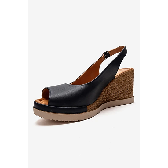 Forever & Always Womens Helina Leather Wedge Sandals