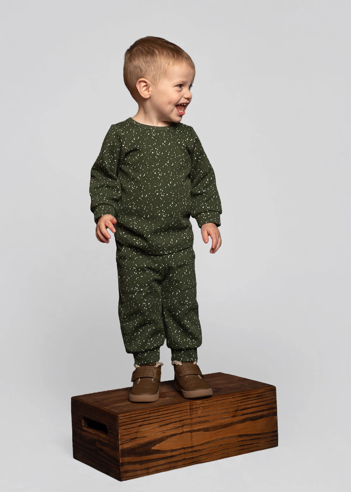 Milo Knit Relaxed Tapered Jogger Pant, Forest Green Speckle