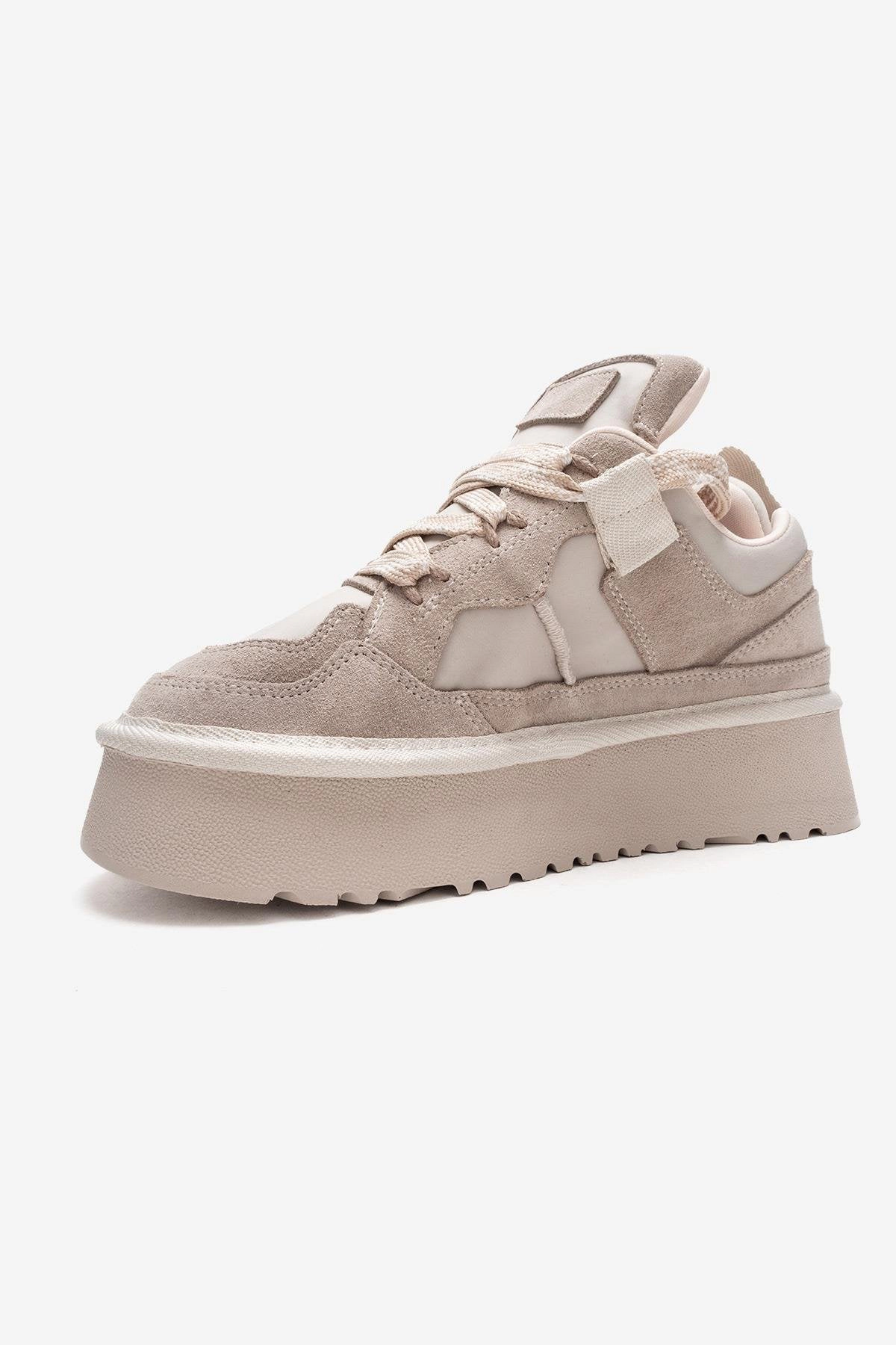 Forever & Always Womens Riven Leather Platform Sneaker