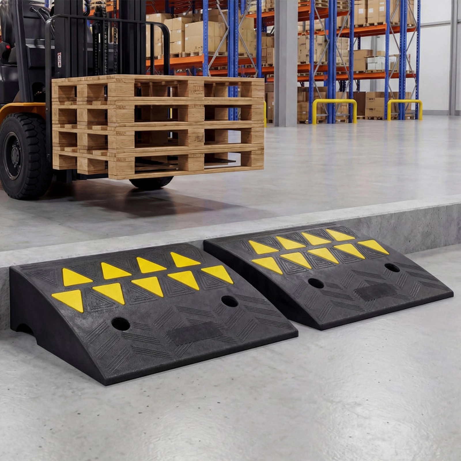 SUGIFT 2-Pc Rubber PVC Driveway Threshold Curb Ramps 33069-lb Capacity Black