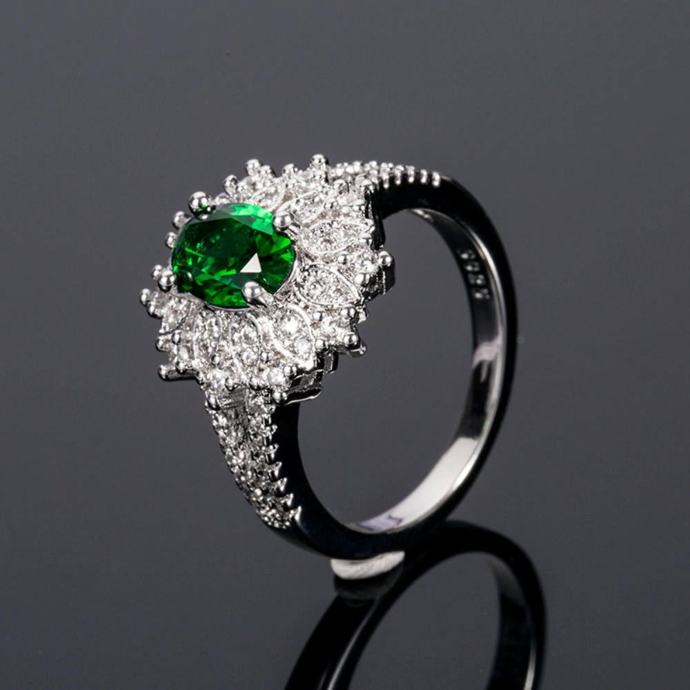 Classical Floral Ring Oval Cut Green Stone Promise Ring