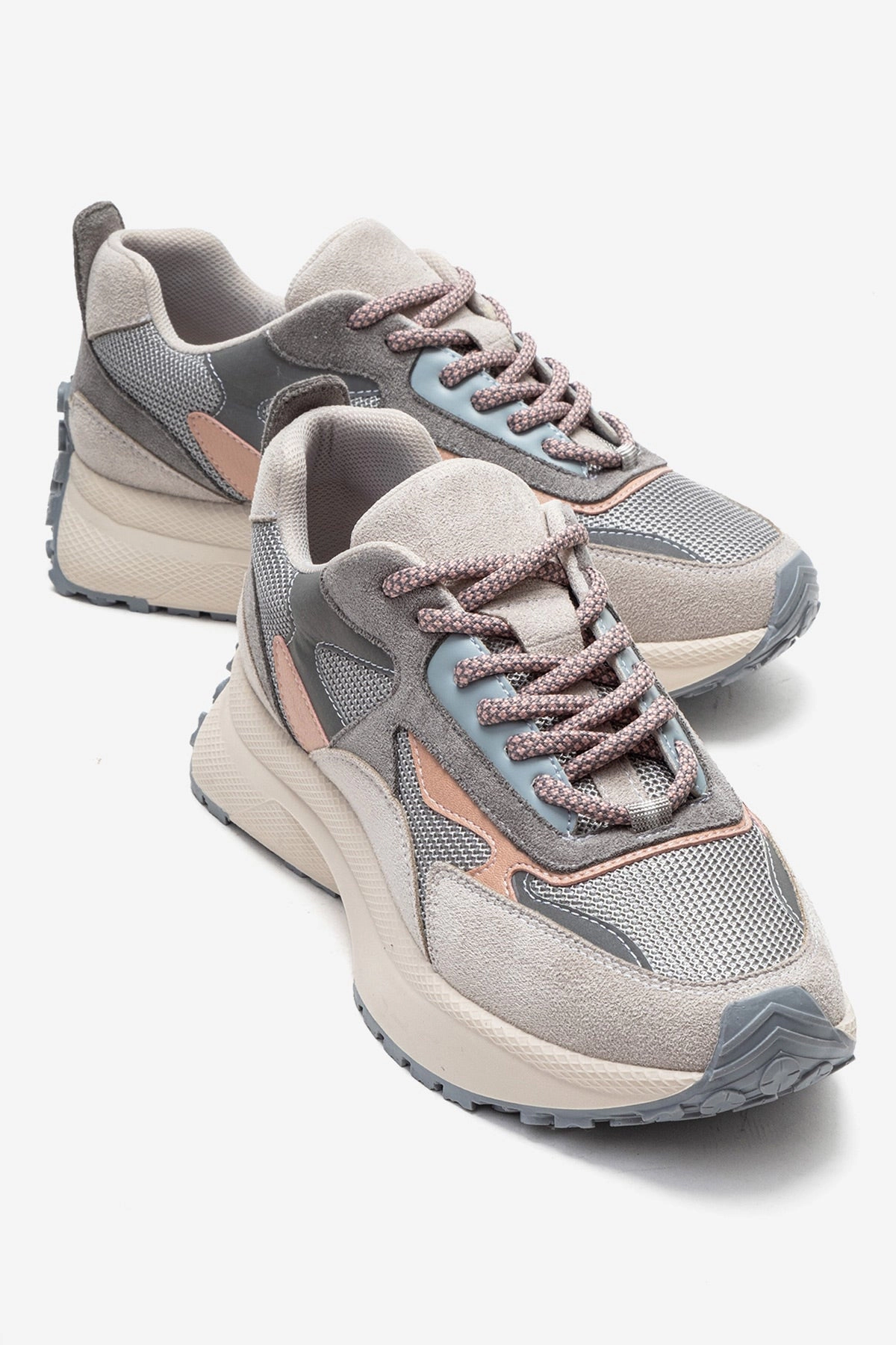 Prologue Shoes Womens Premia Sneaker