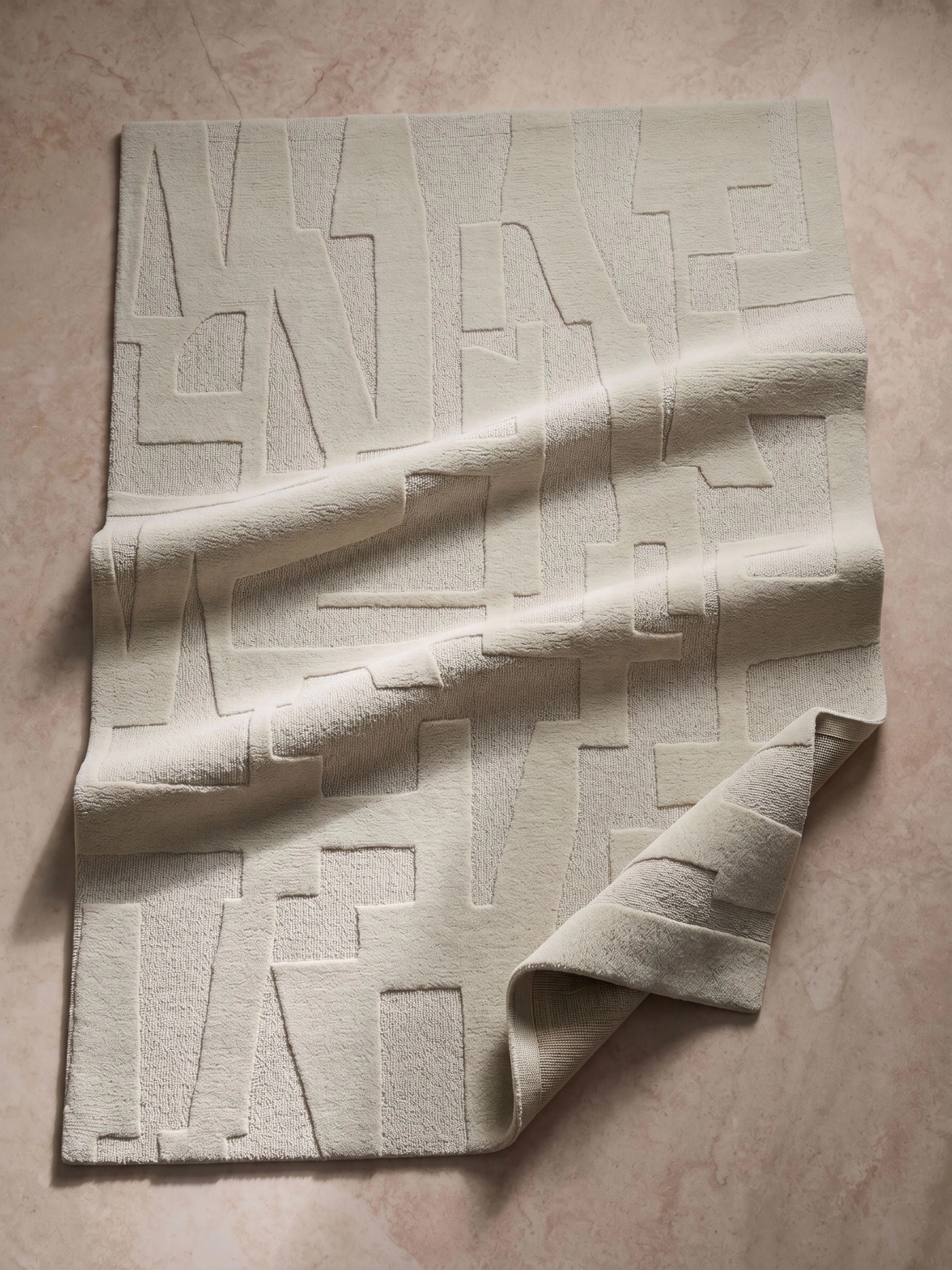 GAURI KOHLI Furano Area Rug 5'x8'
