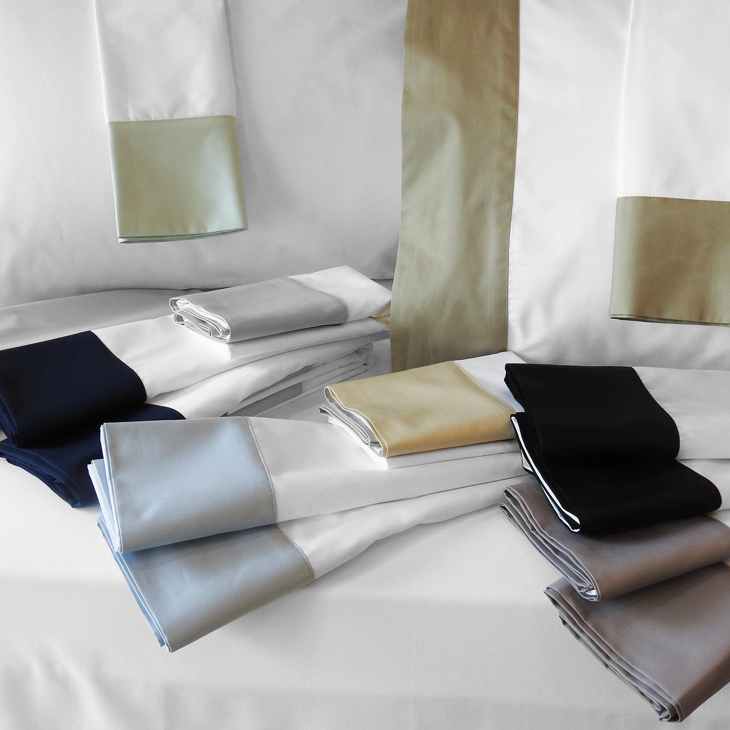 Egyptian Linens 608 Thread Count Cotton Cuff Pillowcase Set
