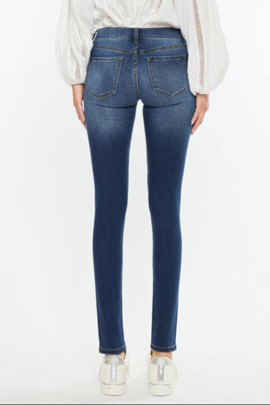 KanCan Women's Essentials Mid Rise Super Skinny Jeans Madison