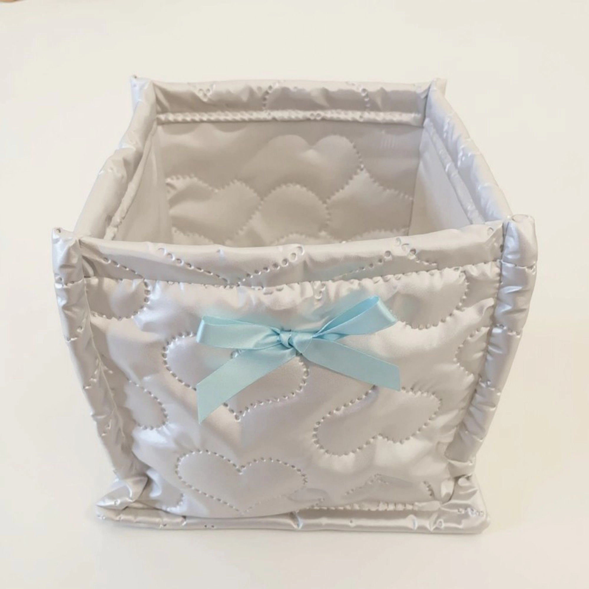 Alilang Unisex Quilted Storage Basket with Heart Stitching and Bow Accent