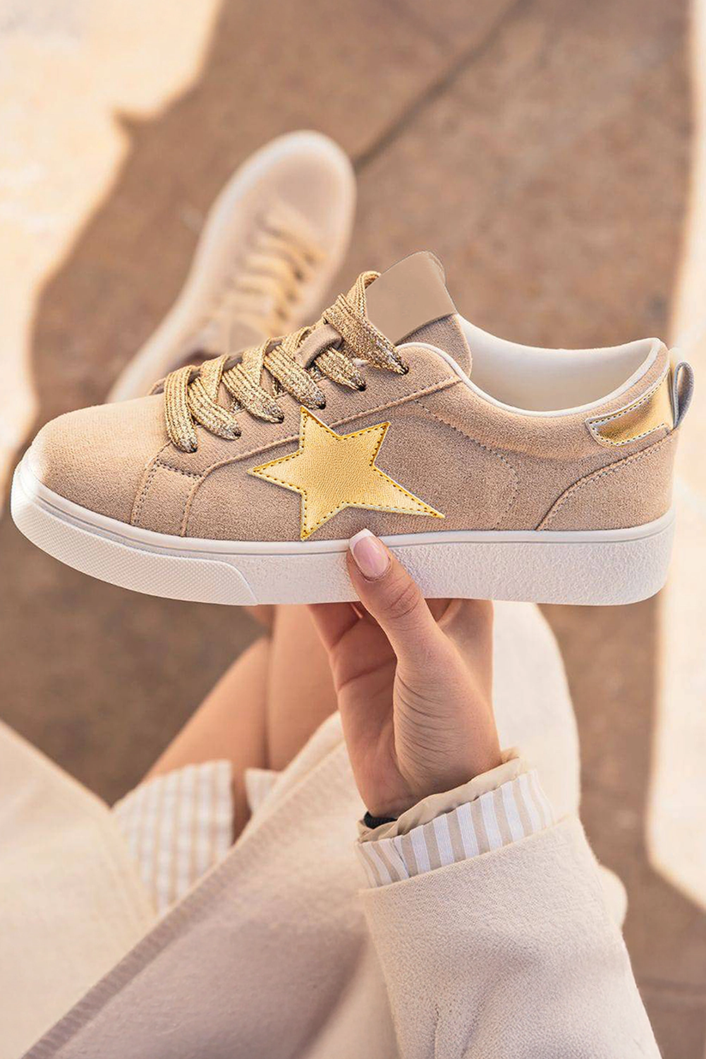 Threaded Pear Women's Emily Patchwork Lace Up Sneakers