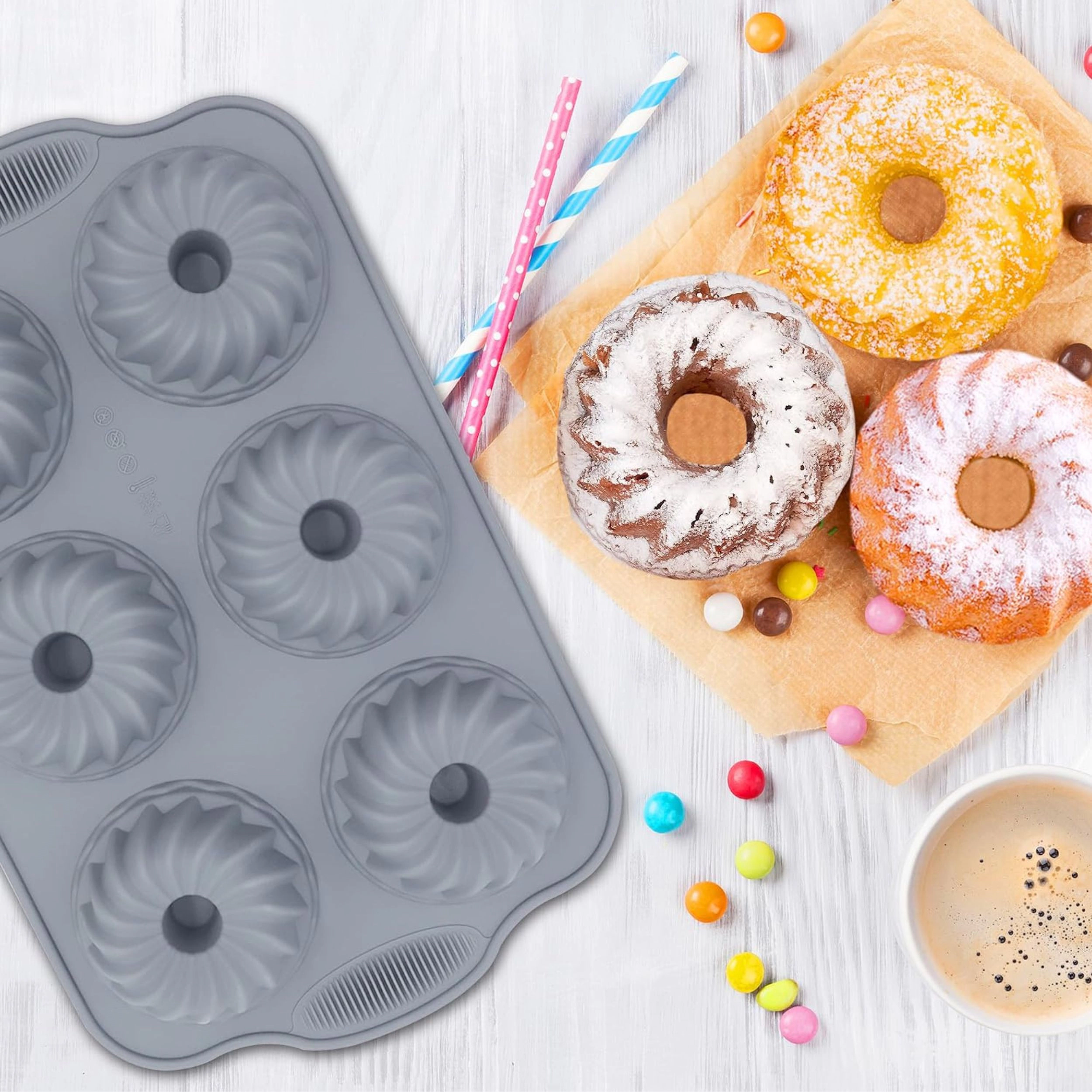 Stock Preferred Pack of 8 Nonstick Silicone Donut and Muffin Baking Pan Set