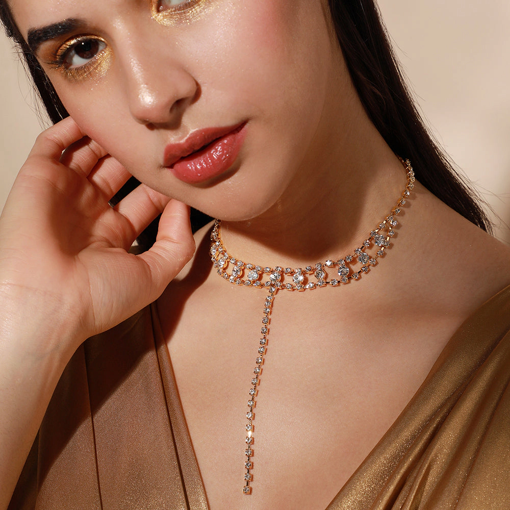 SOHI Women's Silver Plated Crystal Necklace