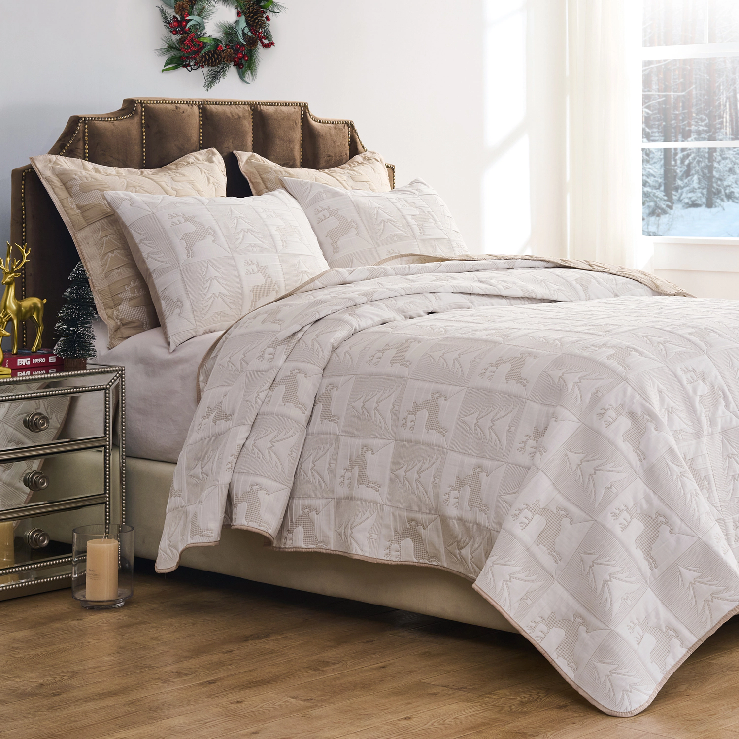 Greenland Home Fashion Reindeer Games 100% Woven Polyester Jacquard Coverlet Set 3-Piece Full/Queen White