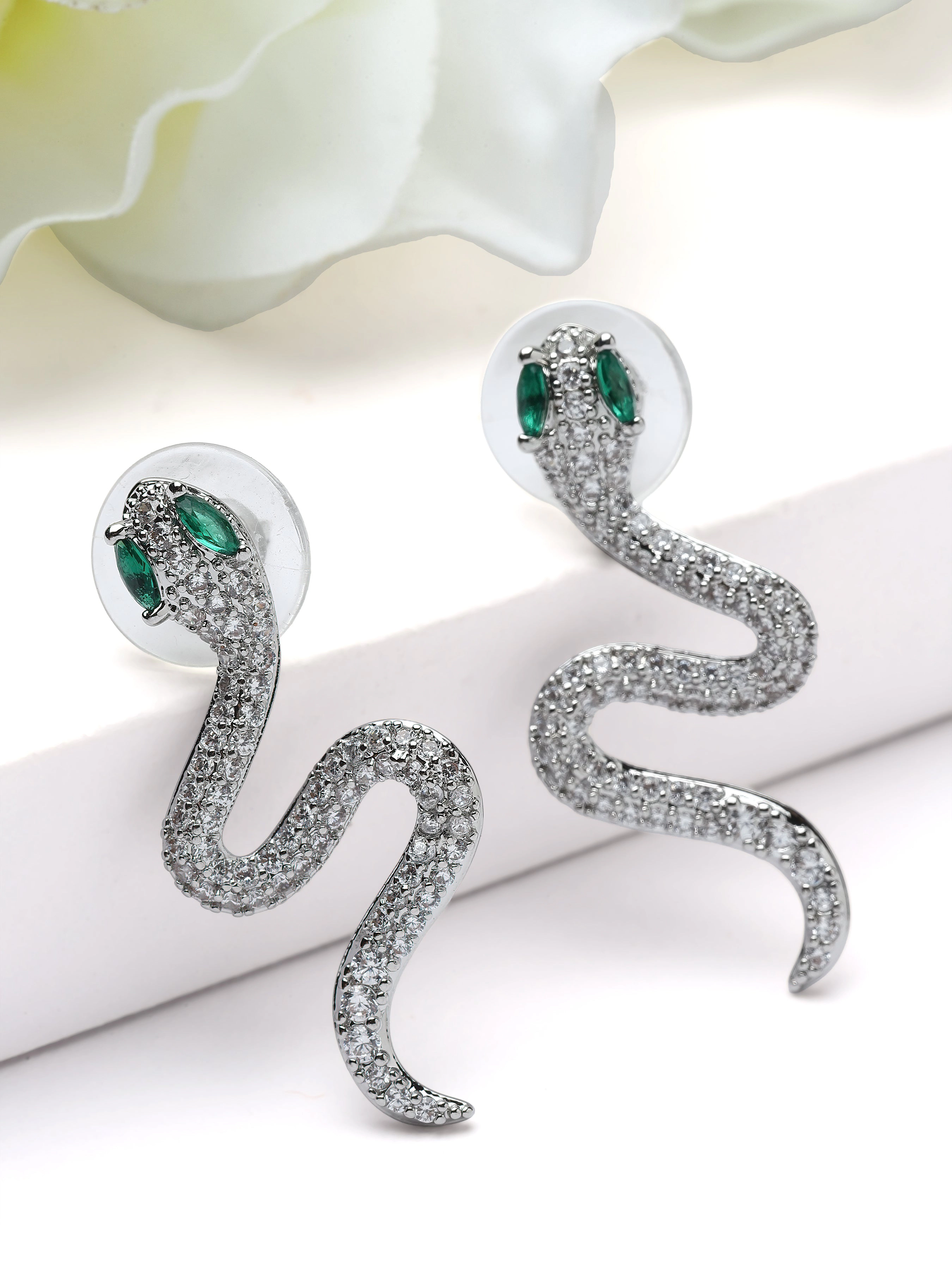 AGP PARIS Womens Pavé Serpent Stud Earrings