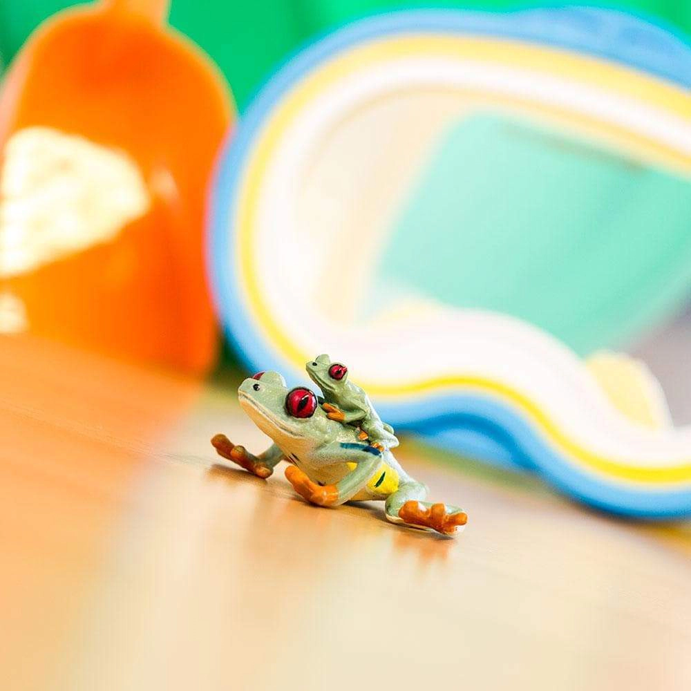 Safari Ltd. - Red-eyed Tree Frog Kids Toy Figure