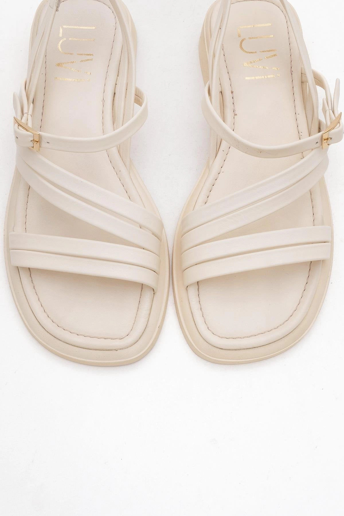 Forever & Always Womens Cesar Leather Sandalss