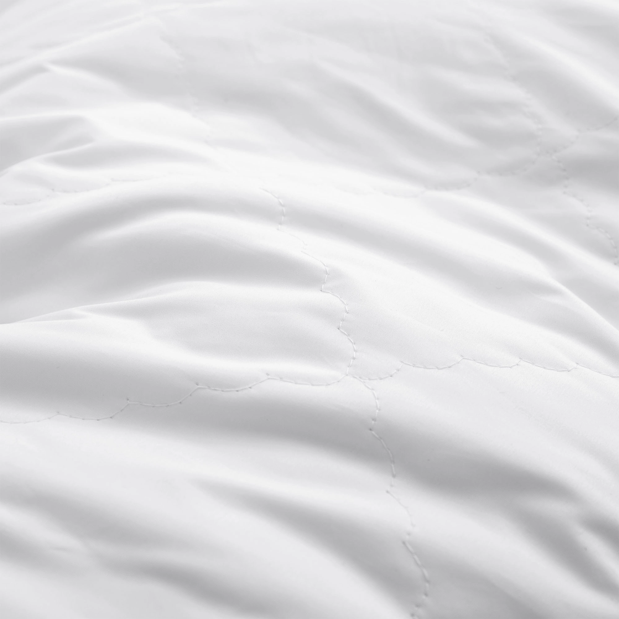 PEACENEST Goose Feather Sleeping Pillows with Quilted Polyester Cover,Medium Support,2-Pack
