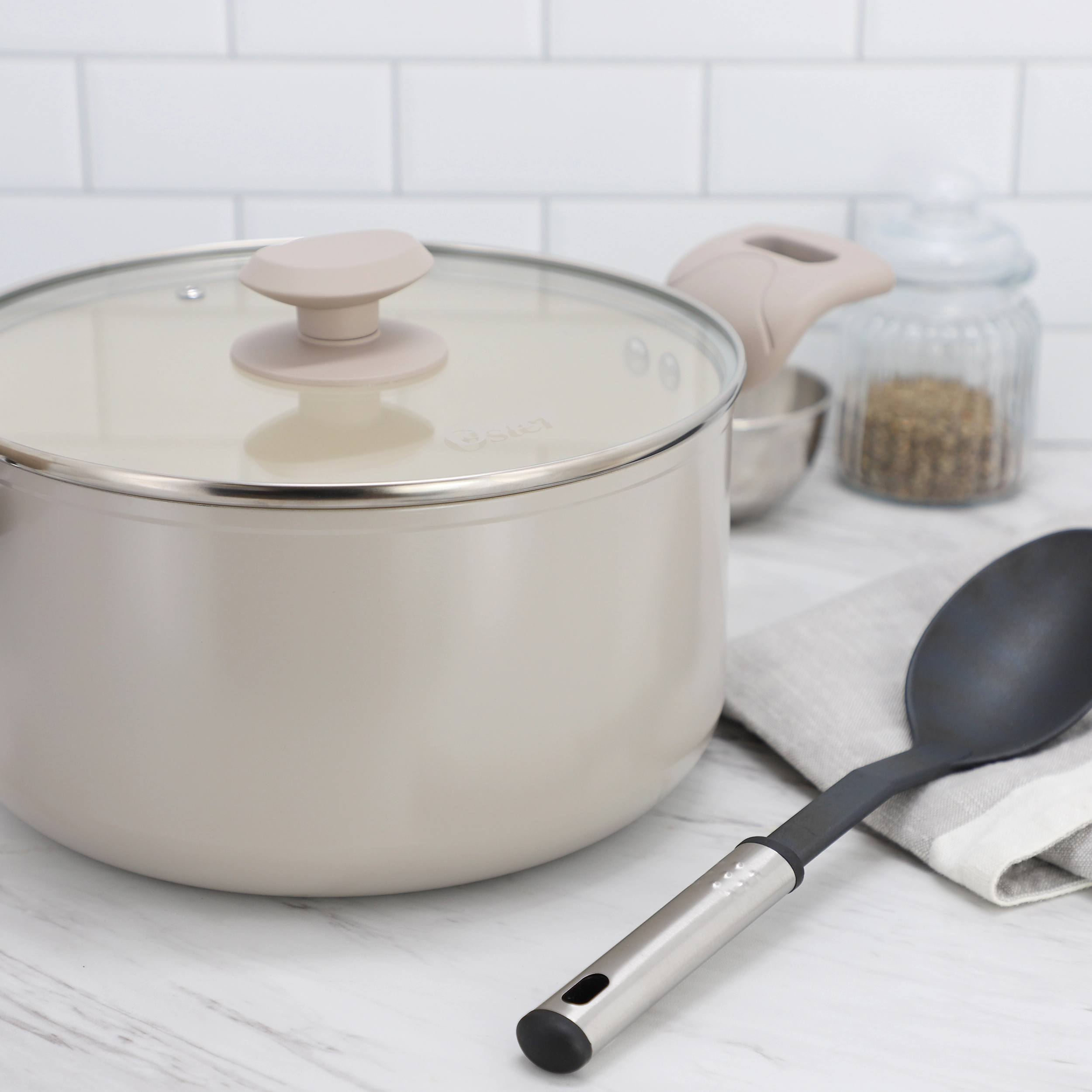 Oster Sutterville Choice 2.5 Quart Ceramic Nonstick Saucepan with Lid Evergreen