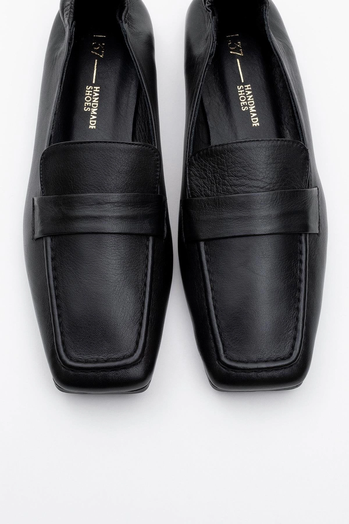 Forever & Always Womens Liepa Leather Loafers