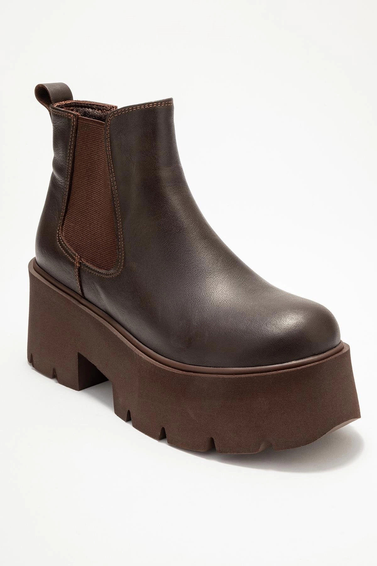 Forever & Always Womens Clen Leather Platform Chelsea Boots
