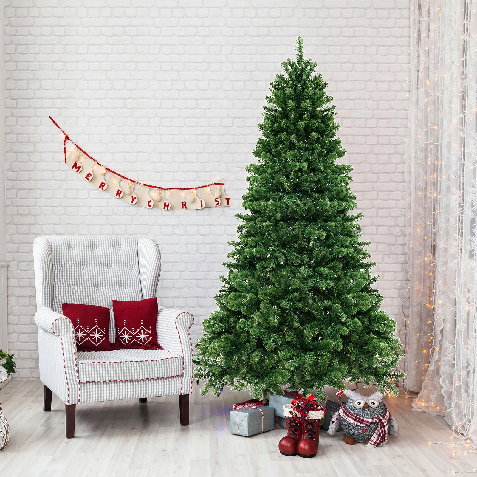 Glintex 7-Ft Hinged Christmas Tree with 1188 Fade-Resistant Tips and 700 LEDs, Green