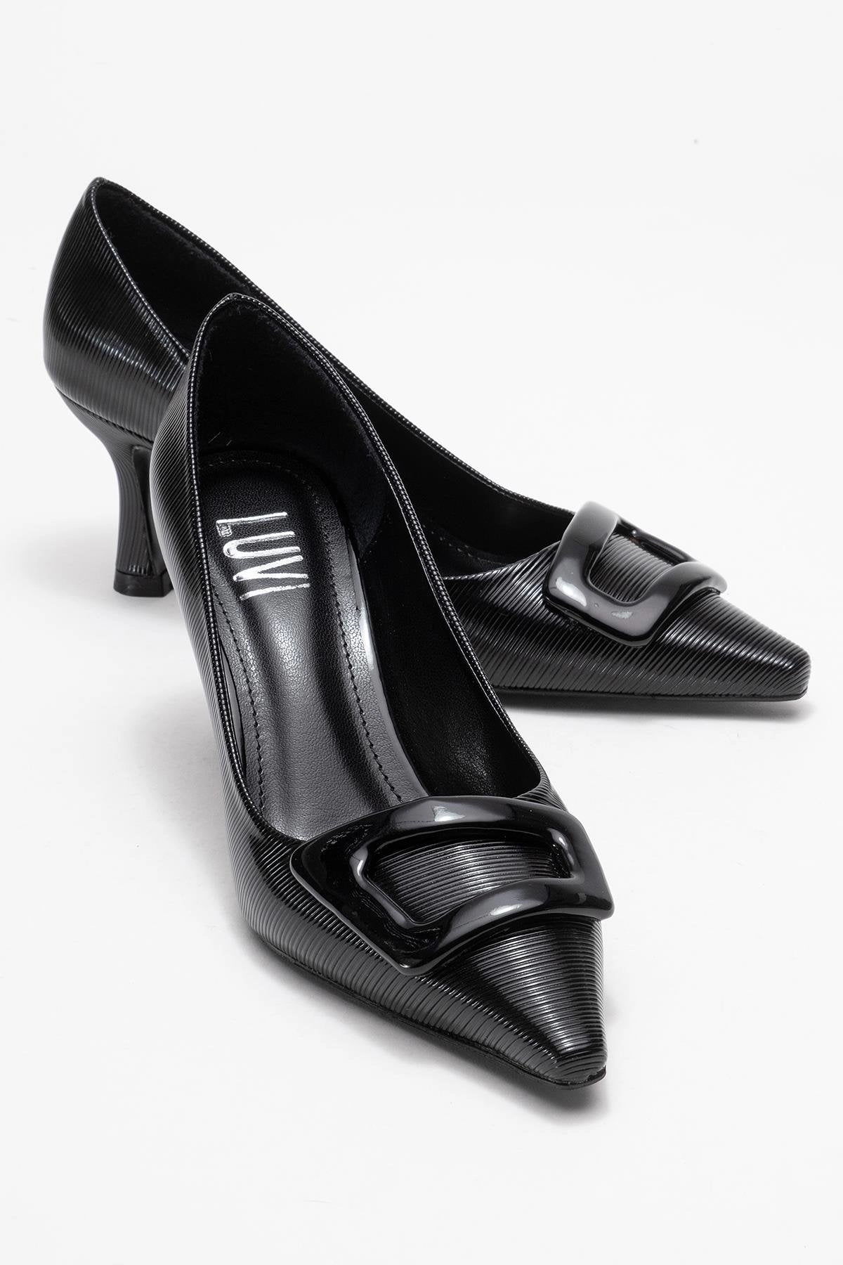 Prologue Shoes Womens Astra Buckle Pointed Toe Pump