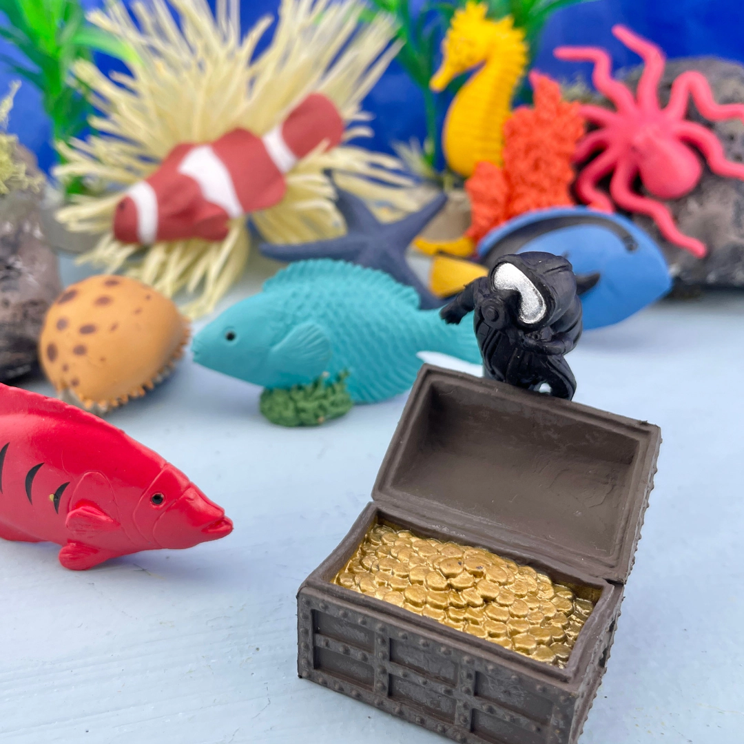 Safari Ltd. - Coral Reef TOOB - contains 11 Mini Figurines