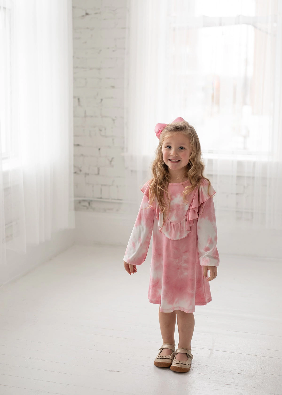 Mabel and Honey Girls Long Sleeve Pink Knit Tie-Dye Dress