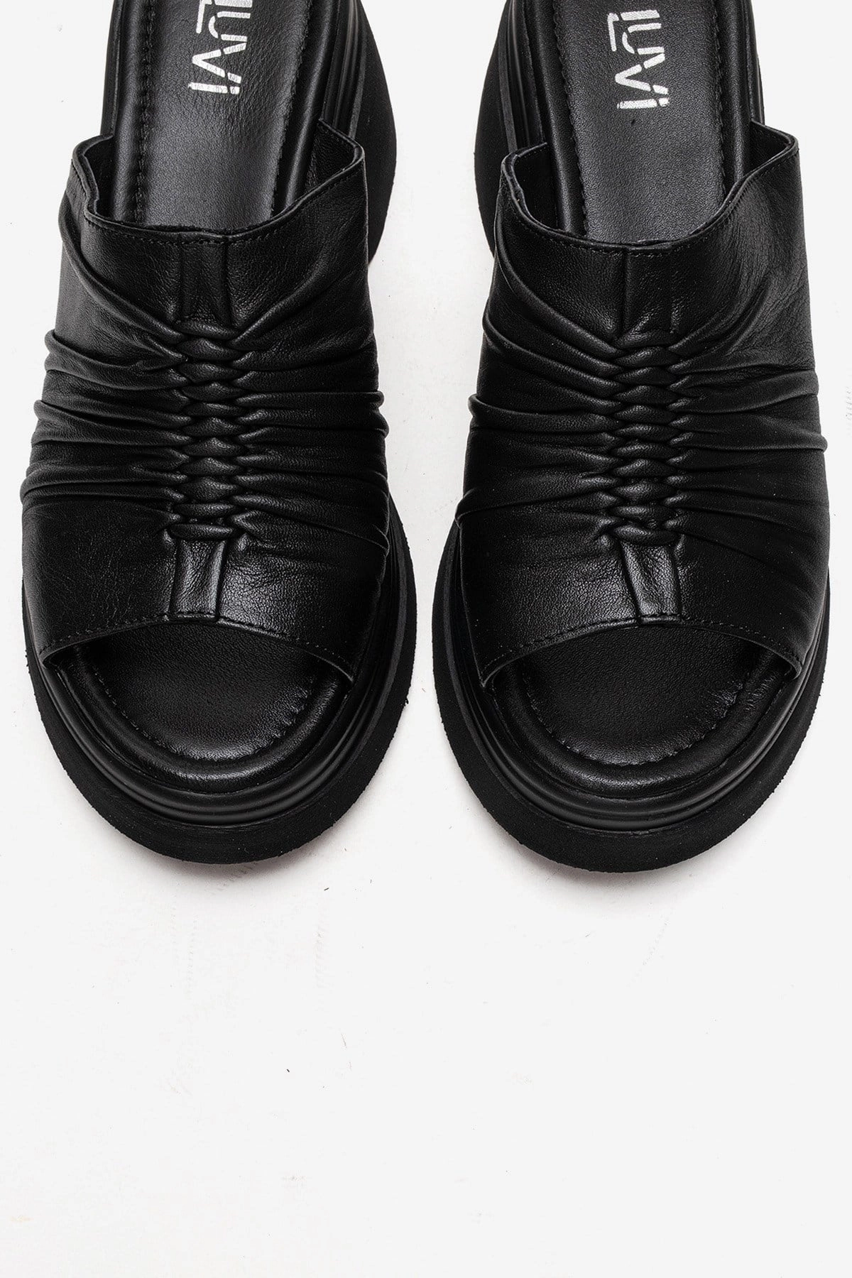 Forever & Always Womens Nellie Leather Platform Sandal