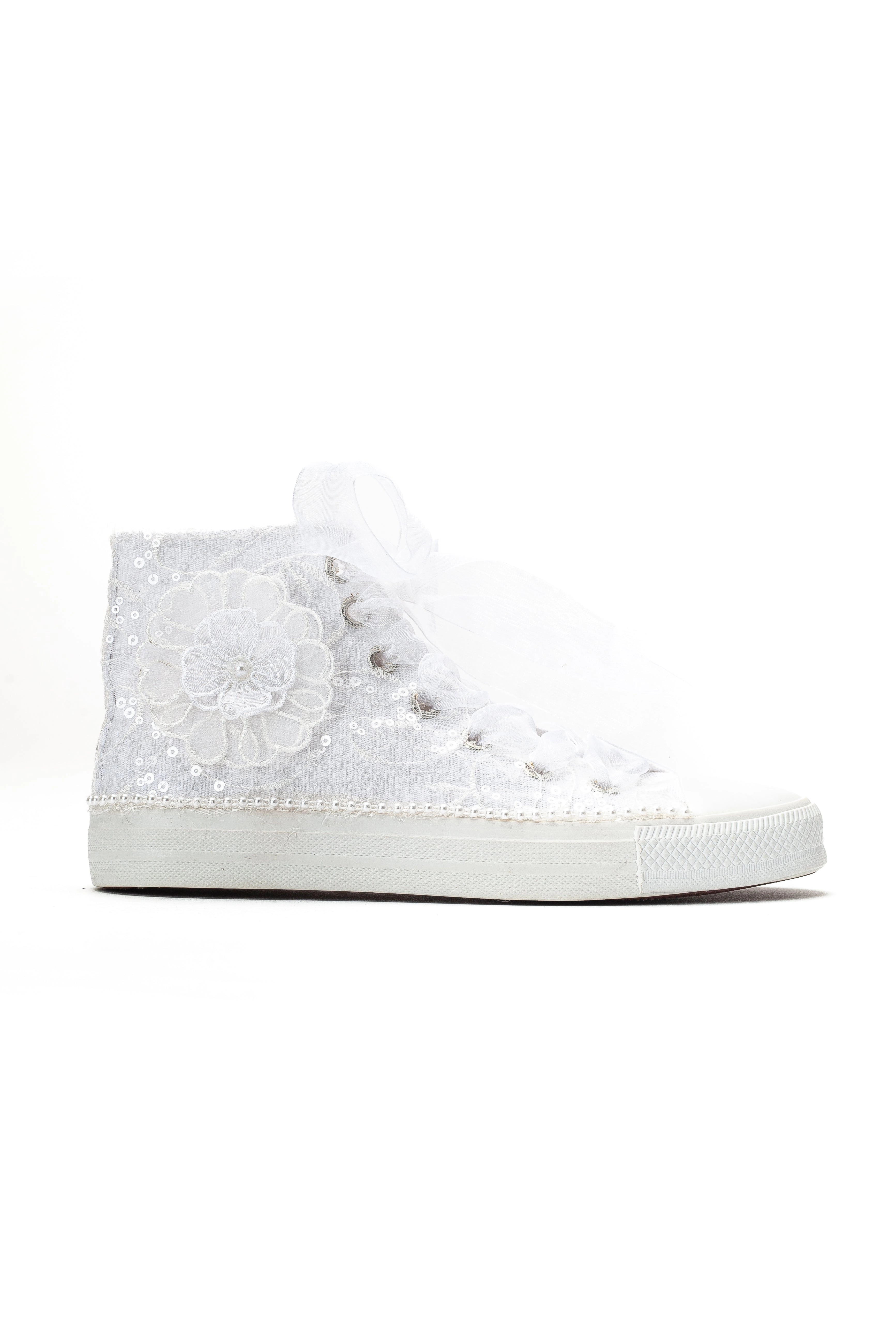Forever & Always Womens Mariselle Pearl Lace Bridal High Top Sneaker