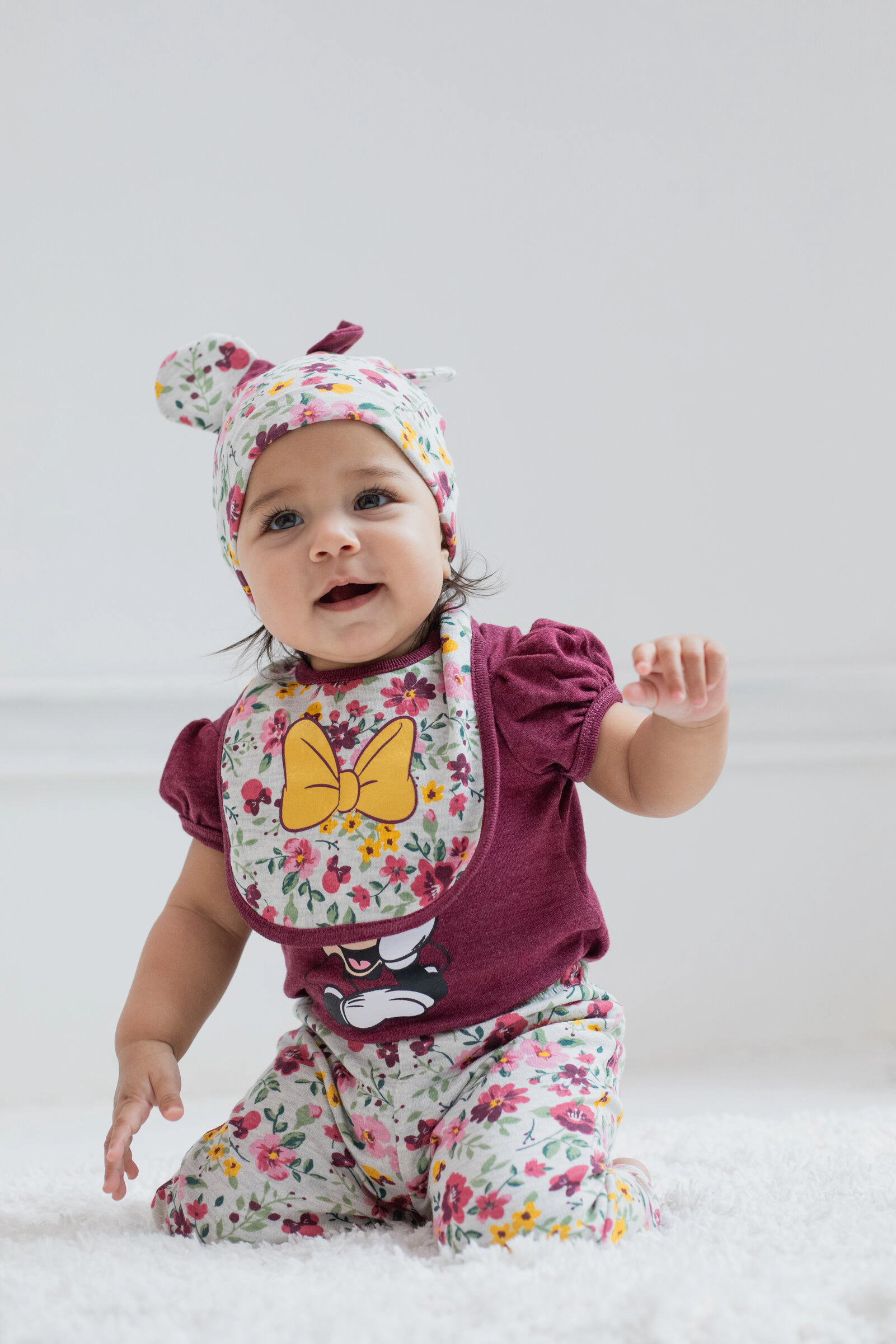 Disney Minnie Mouse Baby Girls' 4-Piece Bodysuit and Pants Set with Accessories