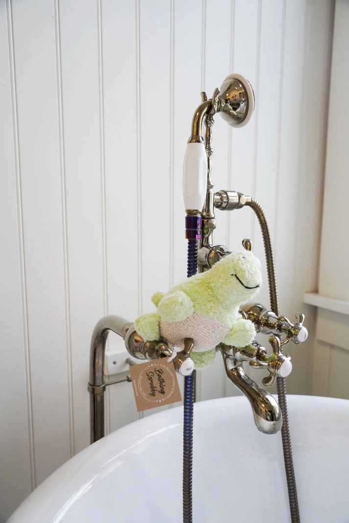 Plantlife Turtle Ramie Bath Scrubby