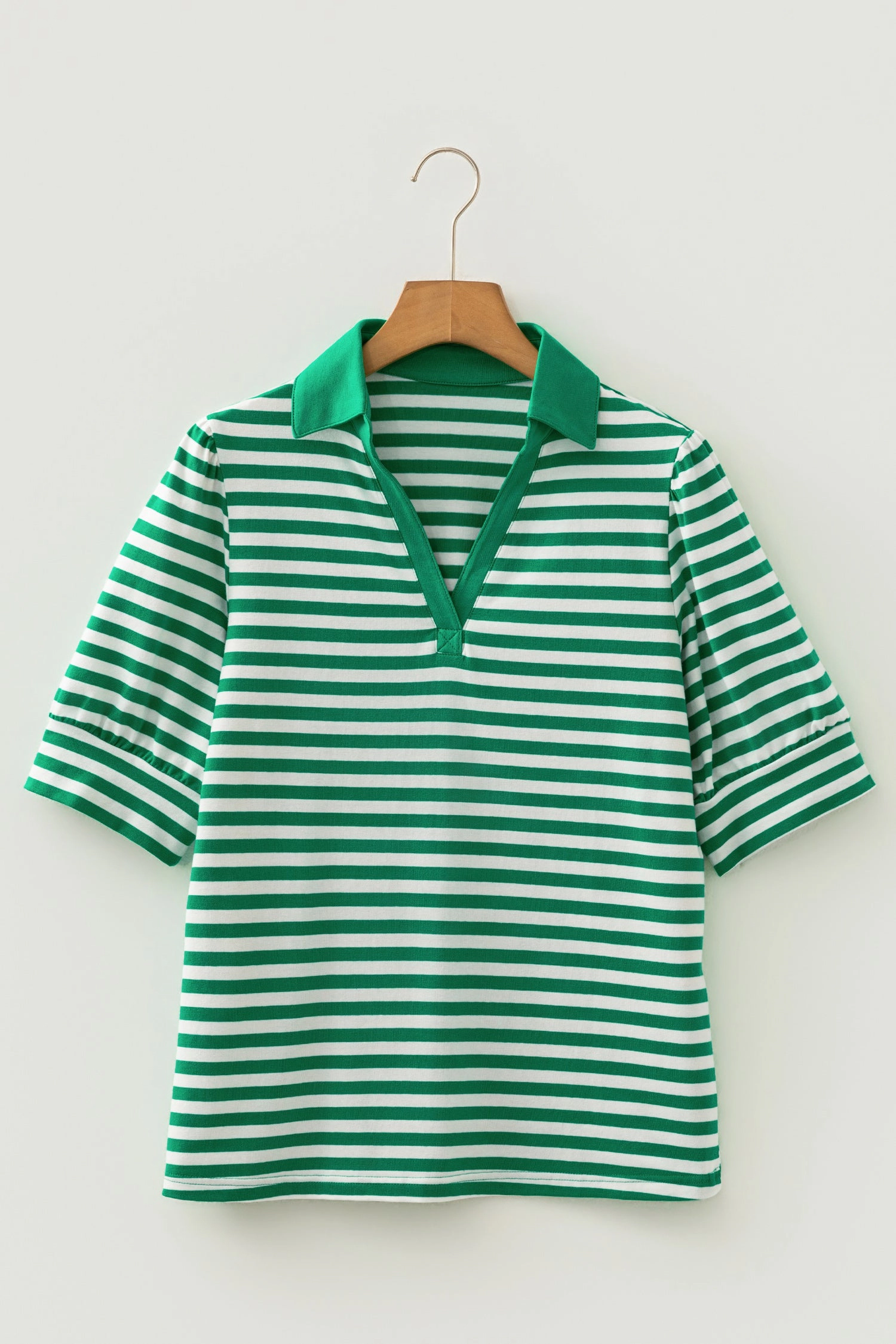 Threaded Pear Womens Kamryn Collared V-Neck Puff Sleeve Top - Green Stripe