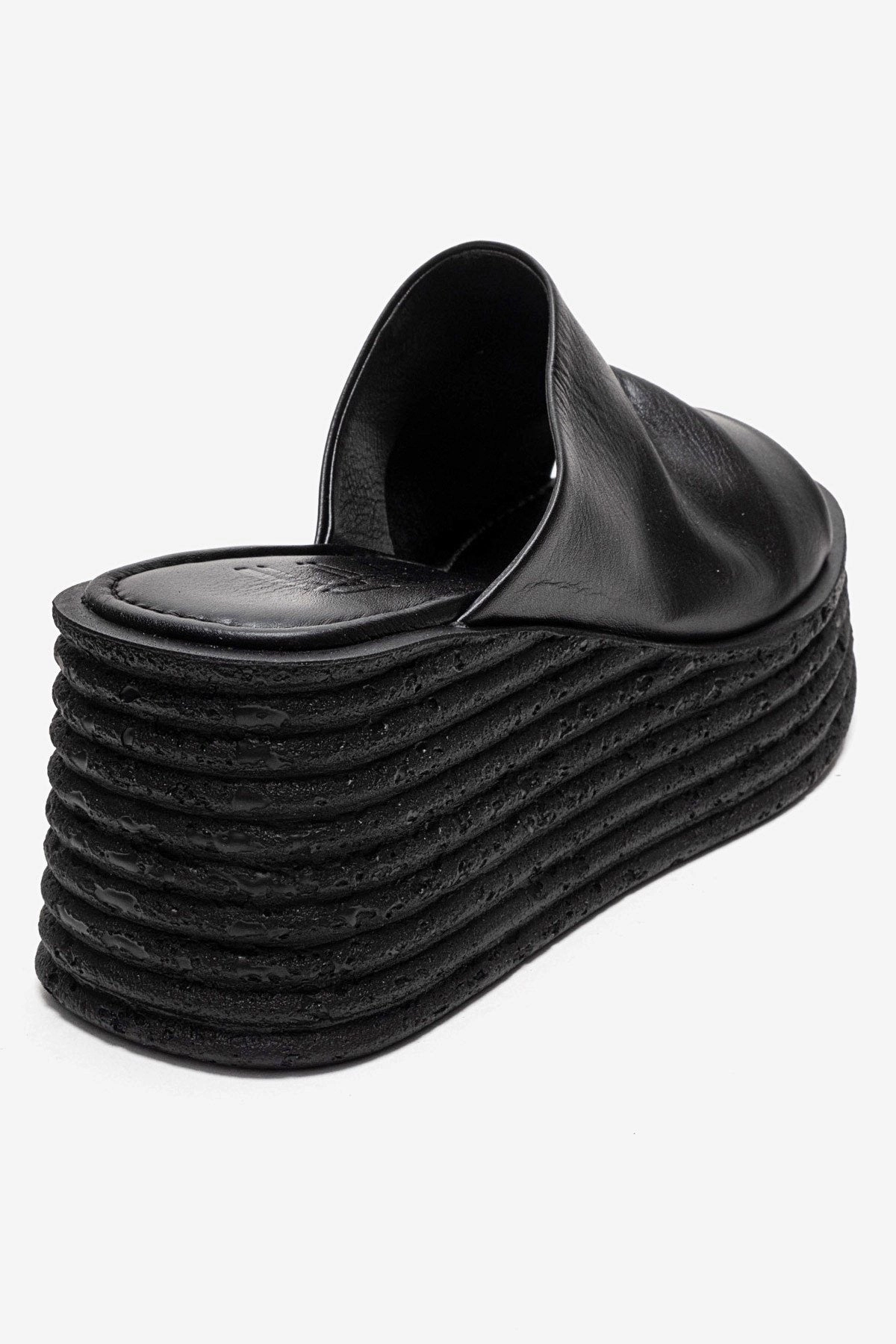Forever & Always Womens Marc Leather Wedge Sandals