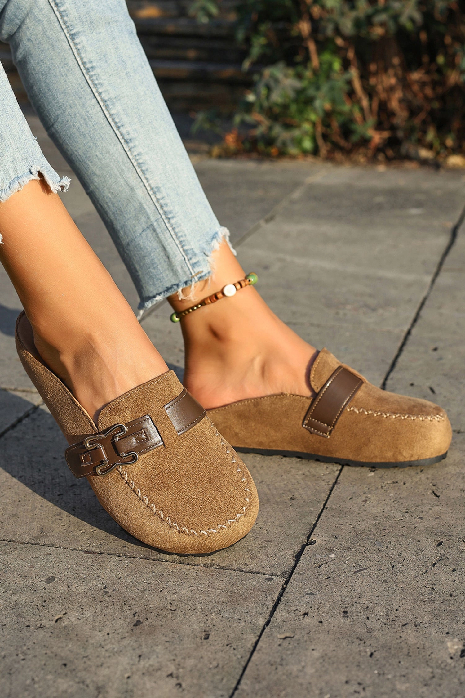 Threaded Pear Women's Ayleen Leather Strap Mule Slippers