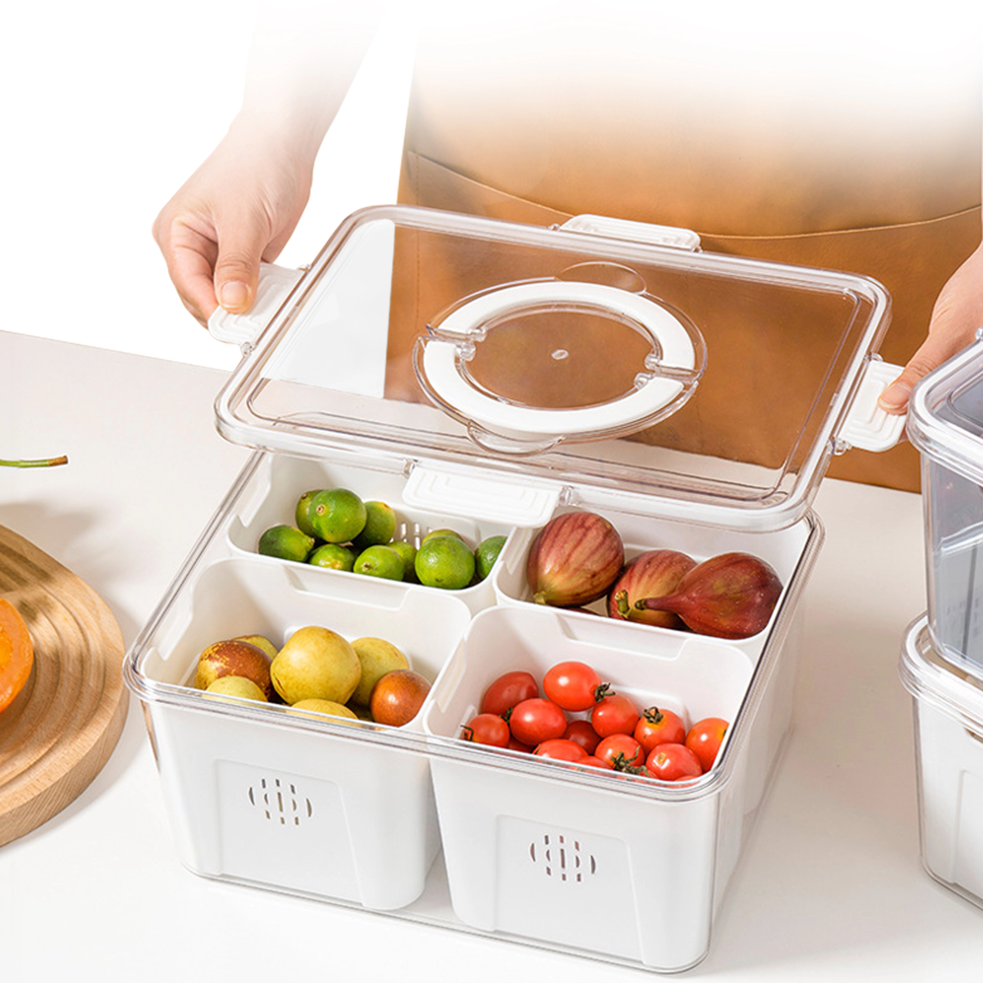 Cheer Collection Airtight Produce Storage Container with 4 Removable Baskets and Carry Handle