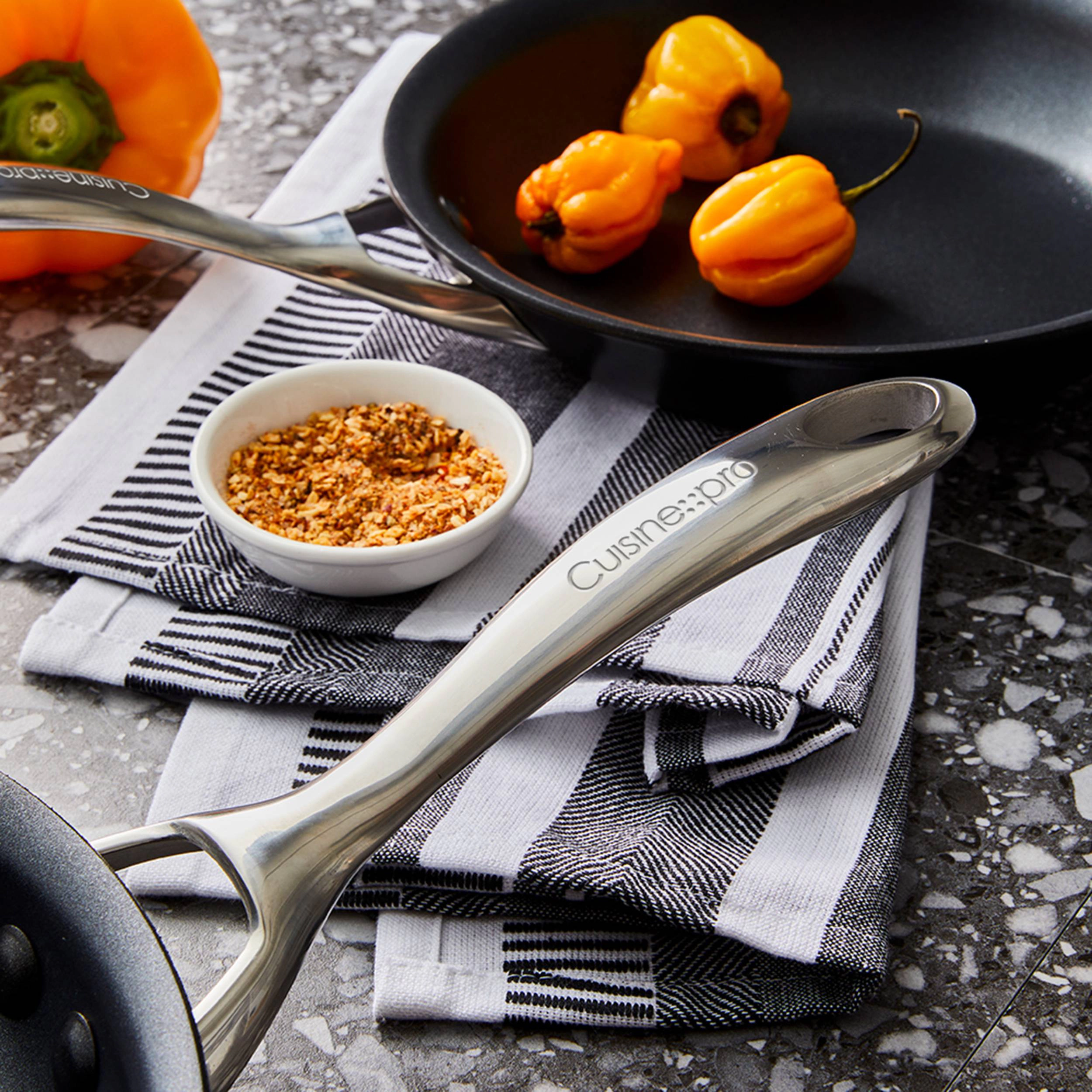 Cuisine::pro® iD3® Frypan With Helper Handle 12.5"