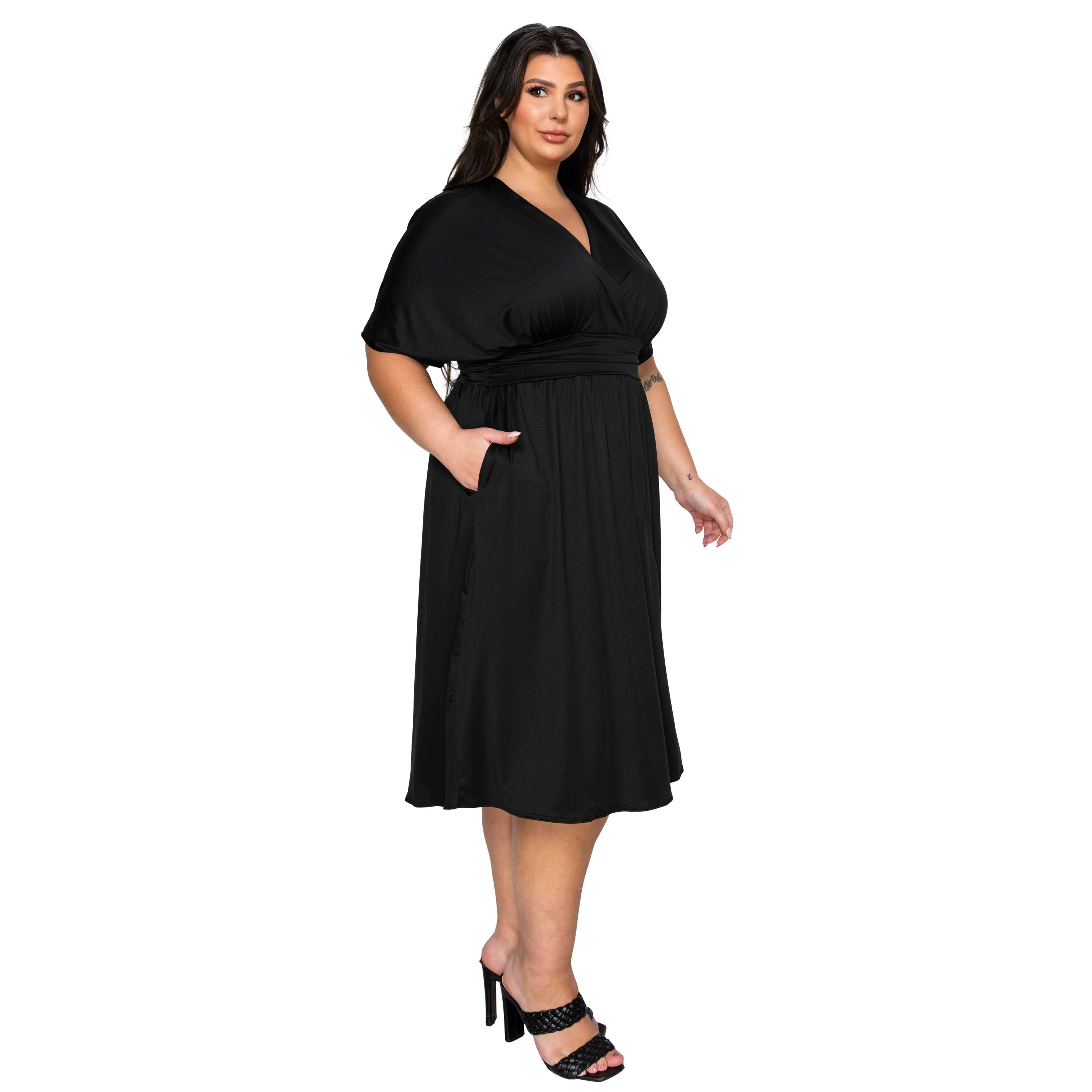L I V D Women's Plus Cyra Empire Midi Dress