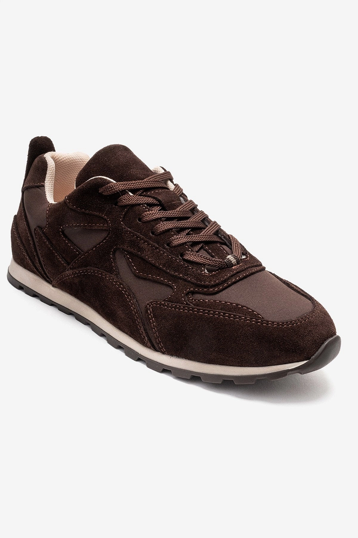 Forever & Always Womens Sahra Leather Sneaker