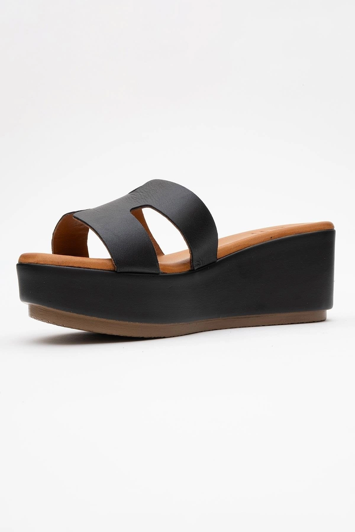 Forever & Always Womens Lia Leather Platform Sandals
