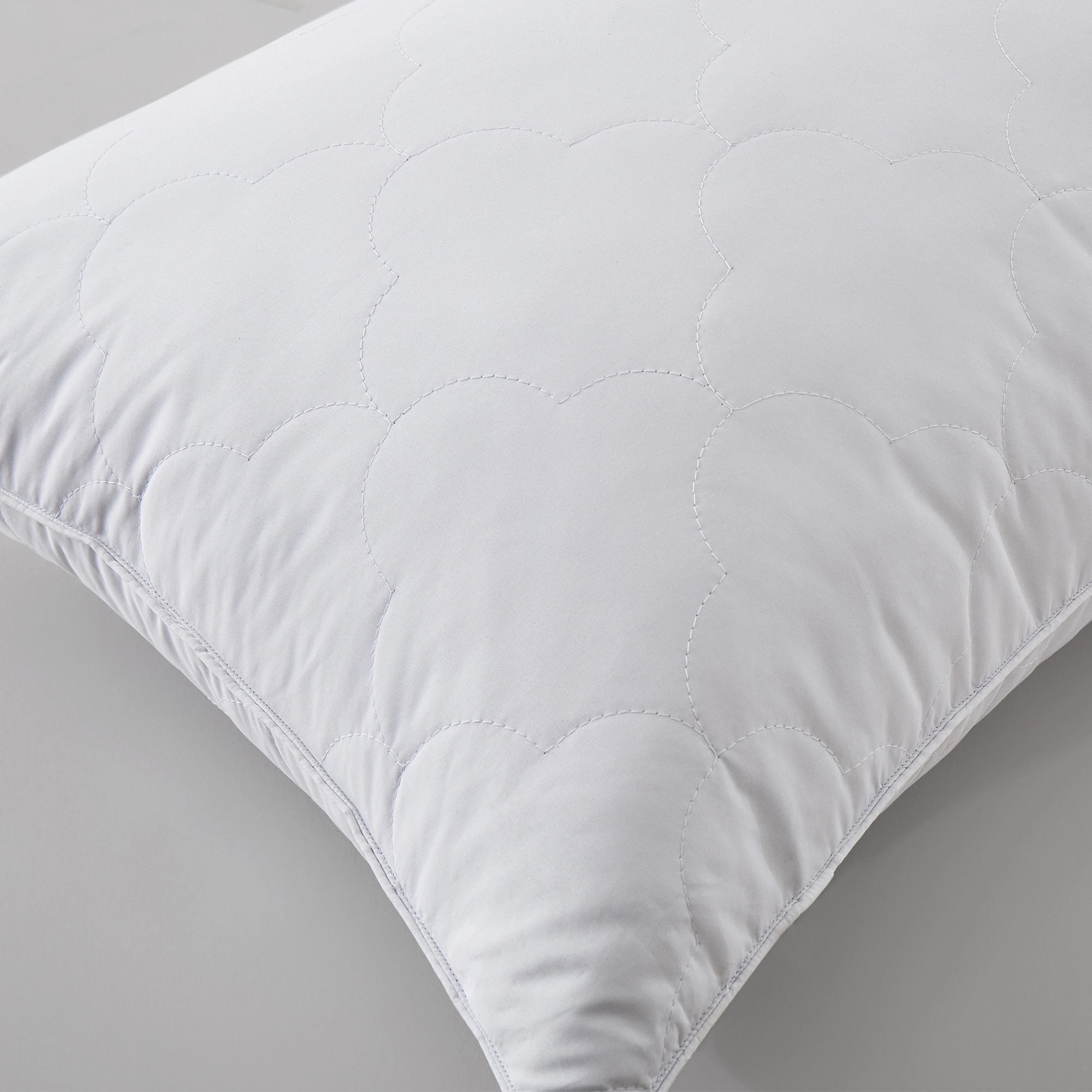 Unikome Cloud-Quilted Goose Feather Pillows – Set of 2 – Hotel-Quality Comfort for a Better Nights Sleep