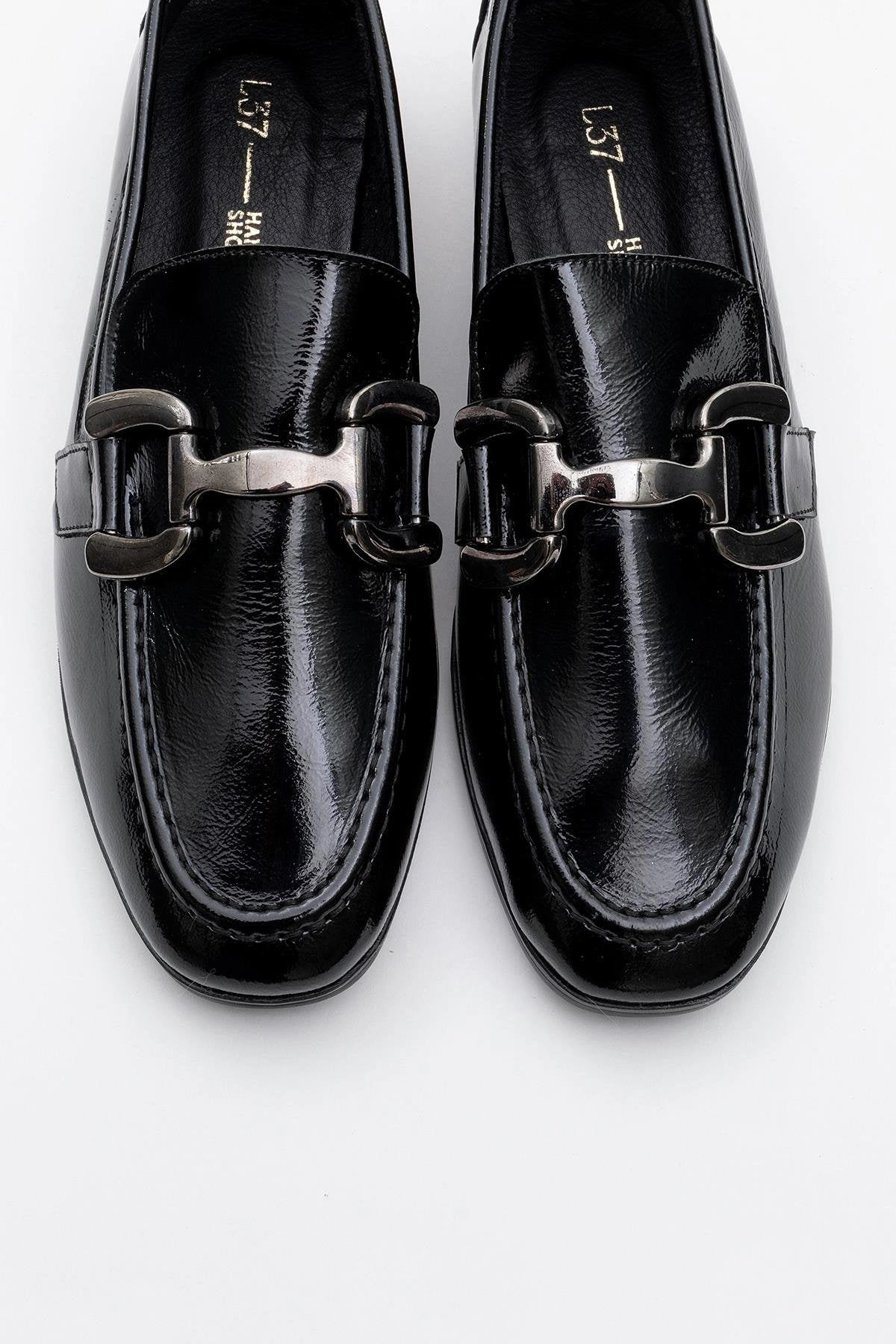 Forever & Always Womens Rous Leather Bit Loafer