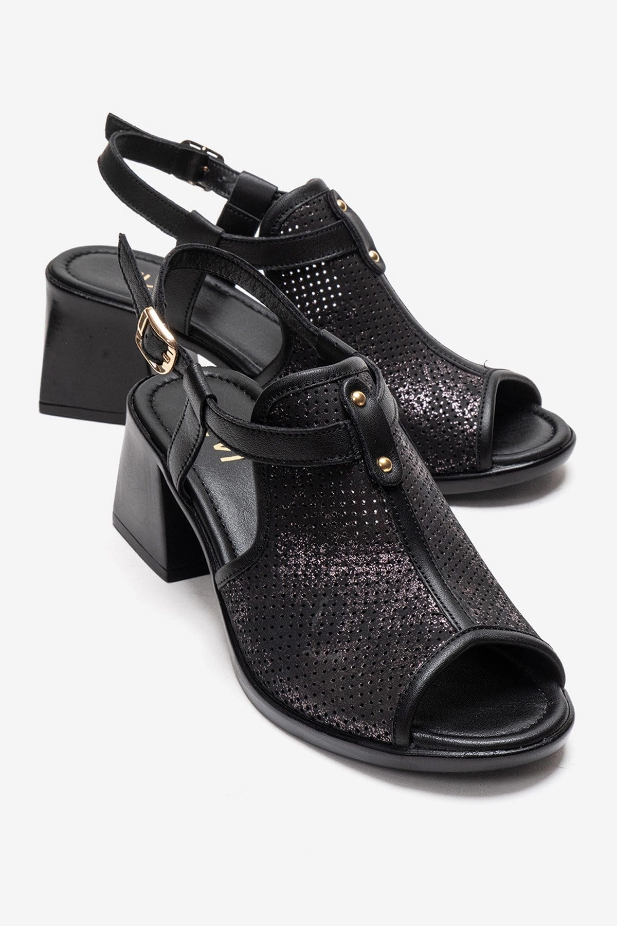 Forever & Always Womens Janelle Leather Block Heel Sandal