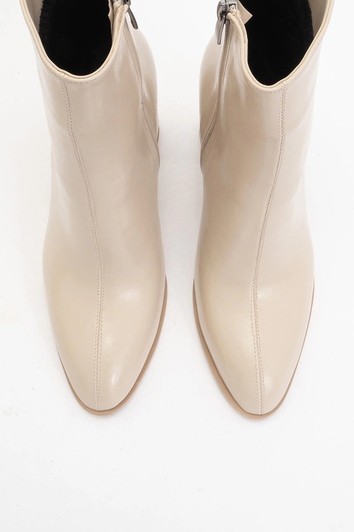 Prologue Shoes Womens Jewel High Heel Boot
