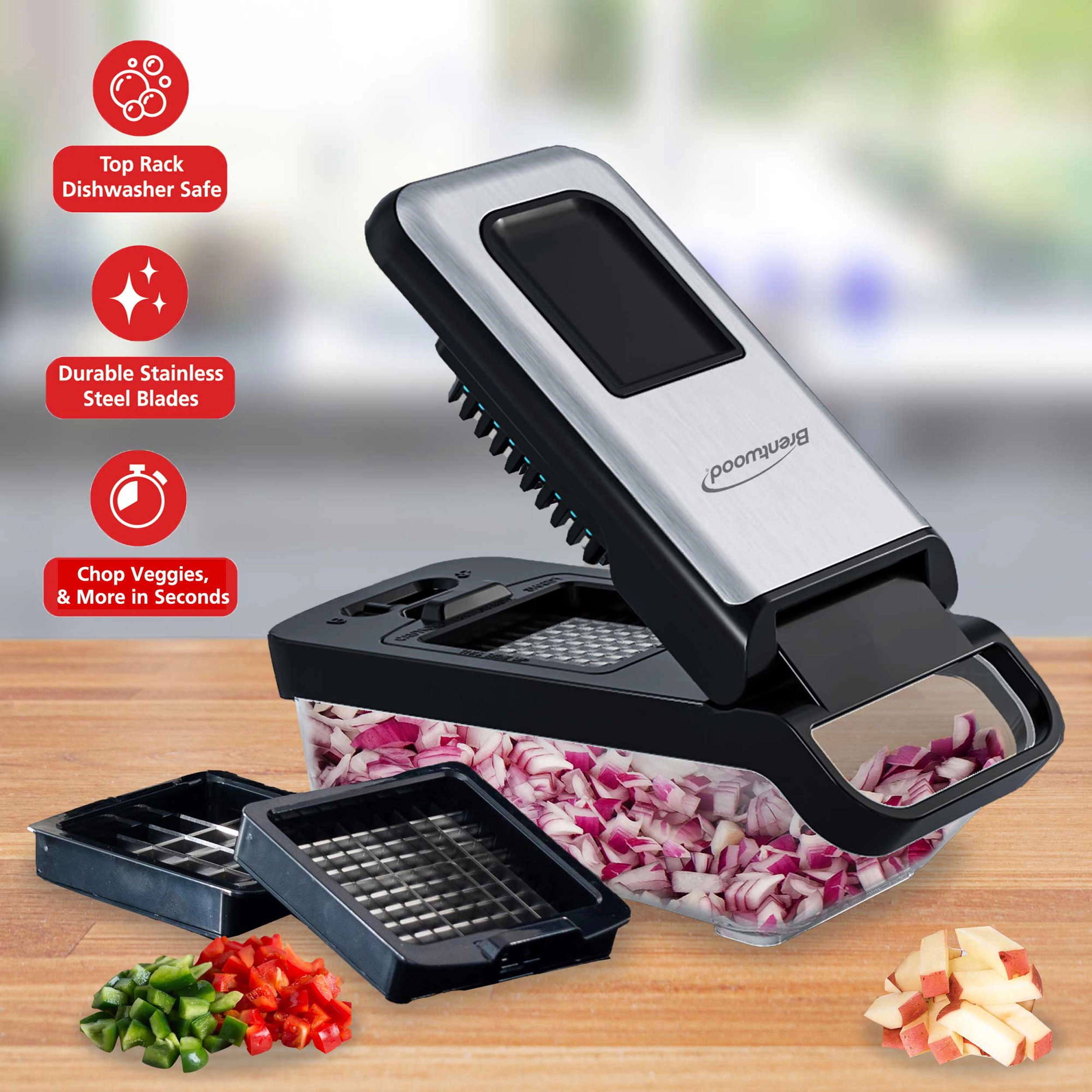 Brentwood 3.6 Cup  Vegetable Chopper in Black with 2 Interchangeable Blades