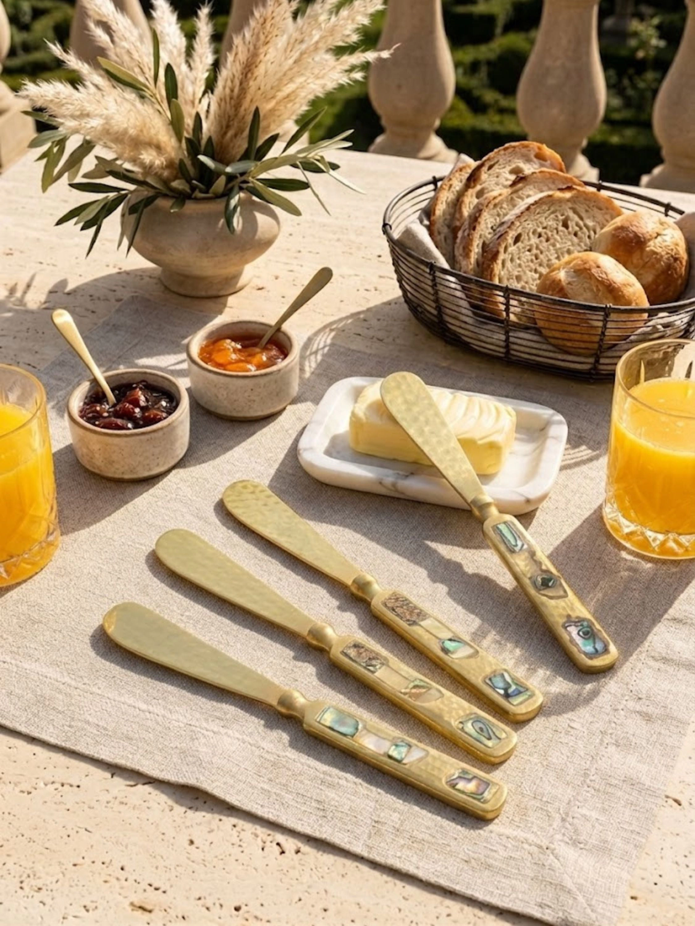 GAURI KOHLI Sisley Butter Knives