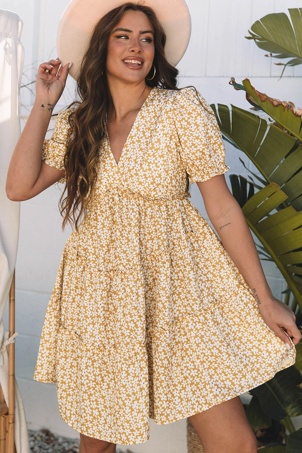 Threaded Pear Women's Charleigh Floral Short Sleeve Mini Dress