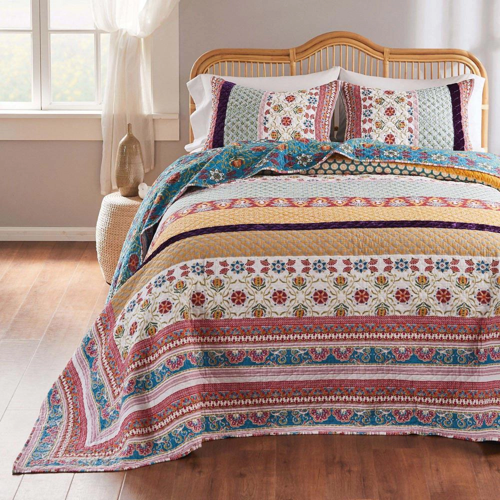 Greenland Home Fashions Thalia Cotton Boho Style Jumbo Sized Reversible Quilt Set 3 PC