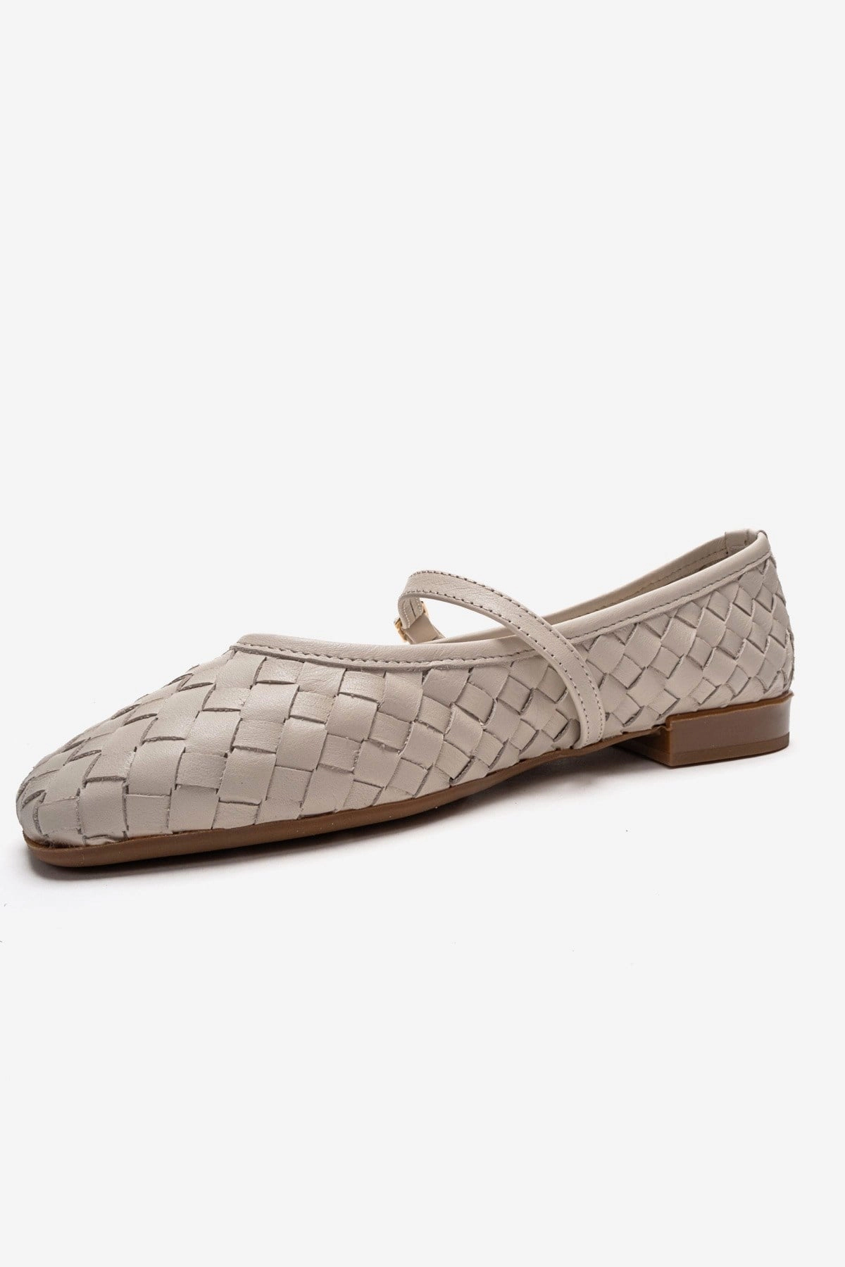 Forever & Always Womens Yevora Leather Woven Strap Ballet Flat