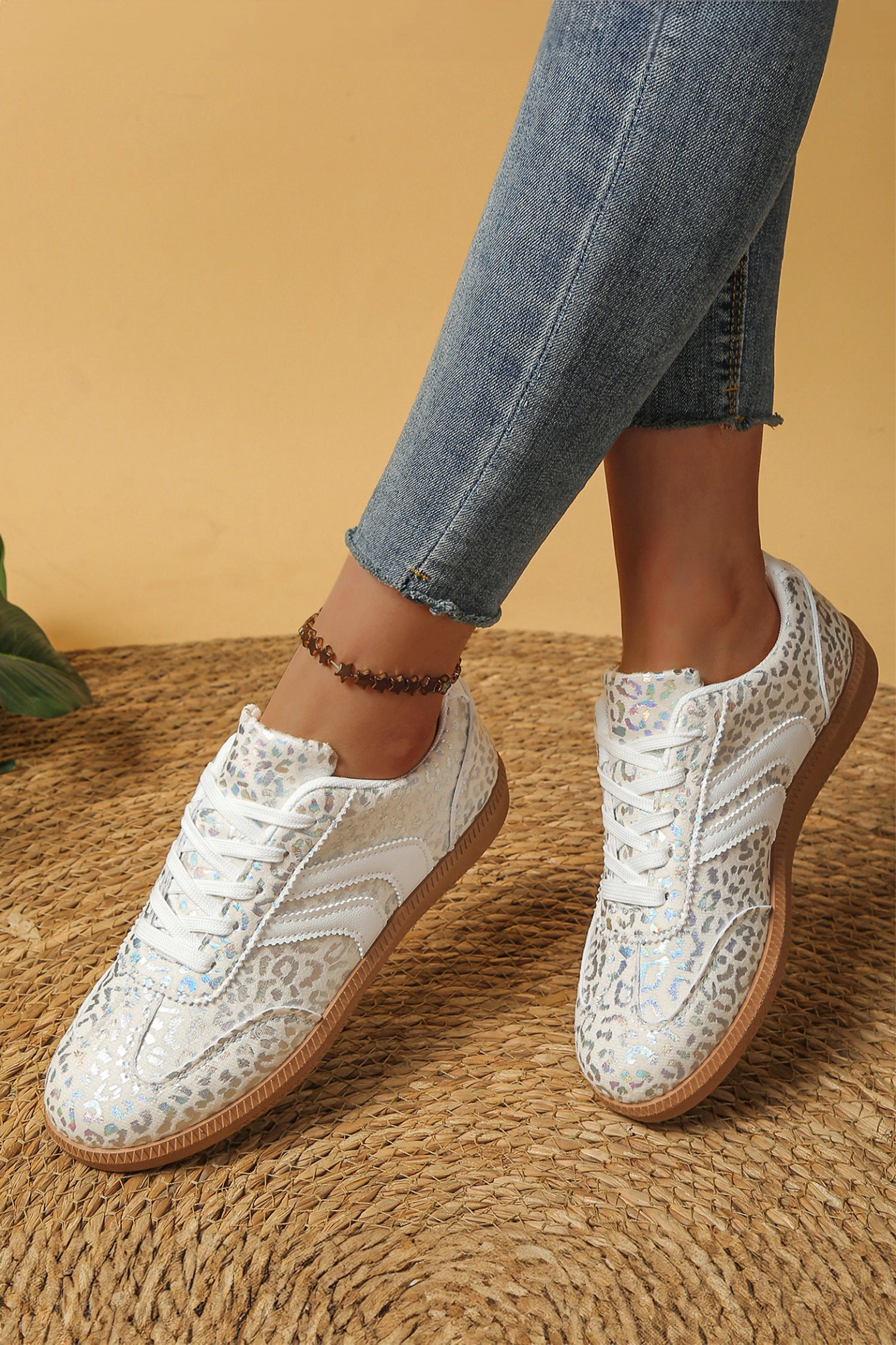Threaded Pear Logan Printed Lace Up Sneakers