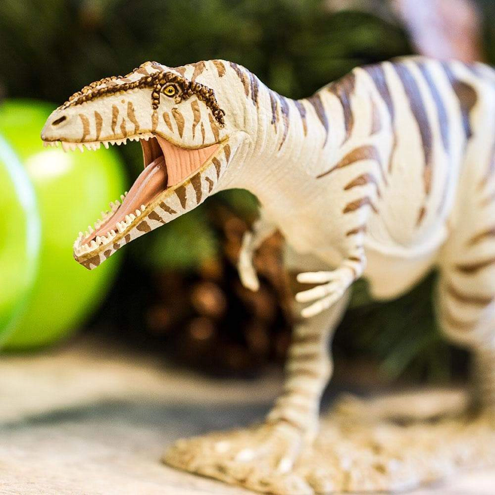 Safari Ltd. - Giganotosaurus Kids Prehistoric/Dinosaur Toy Figure
