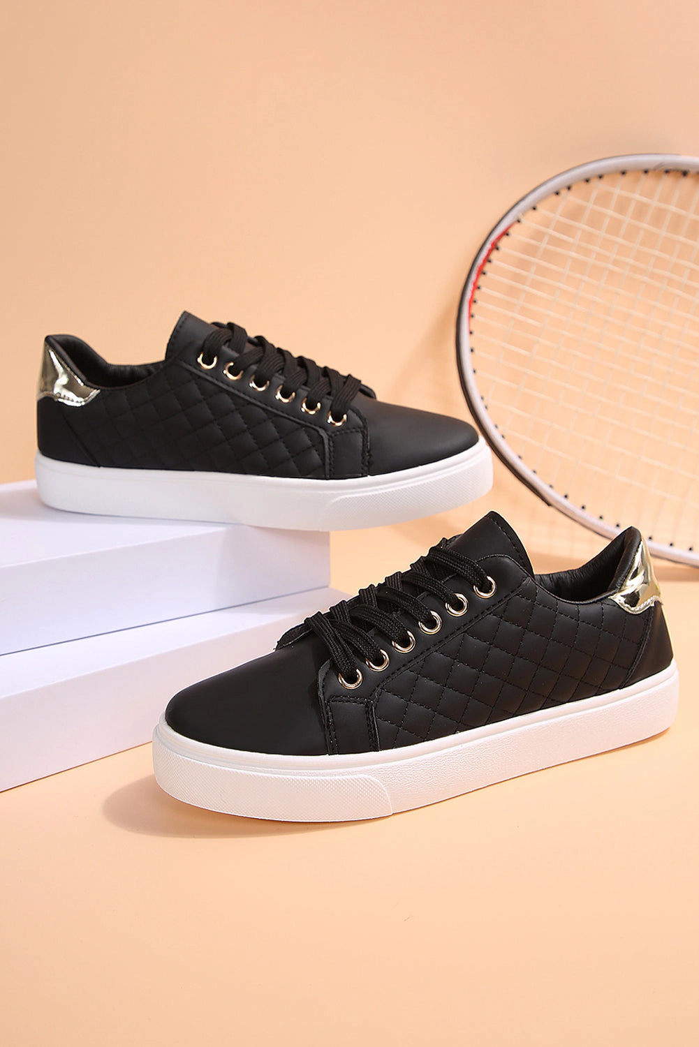 Threaded Pear Women's Harper Quilted Lace Up Sneakers