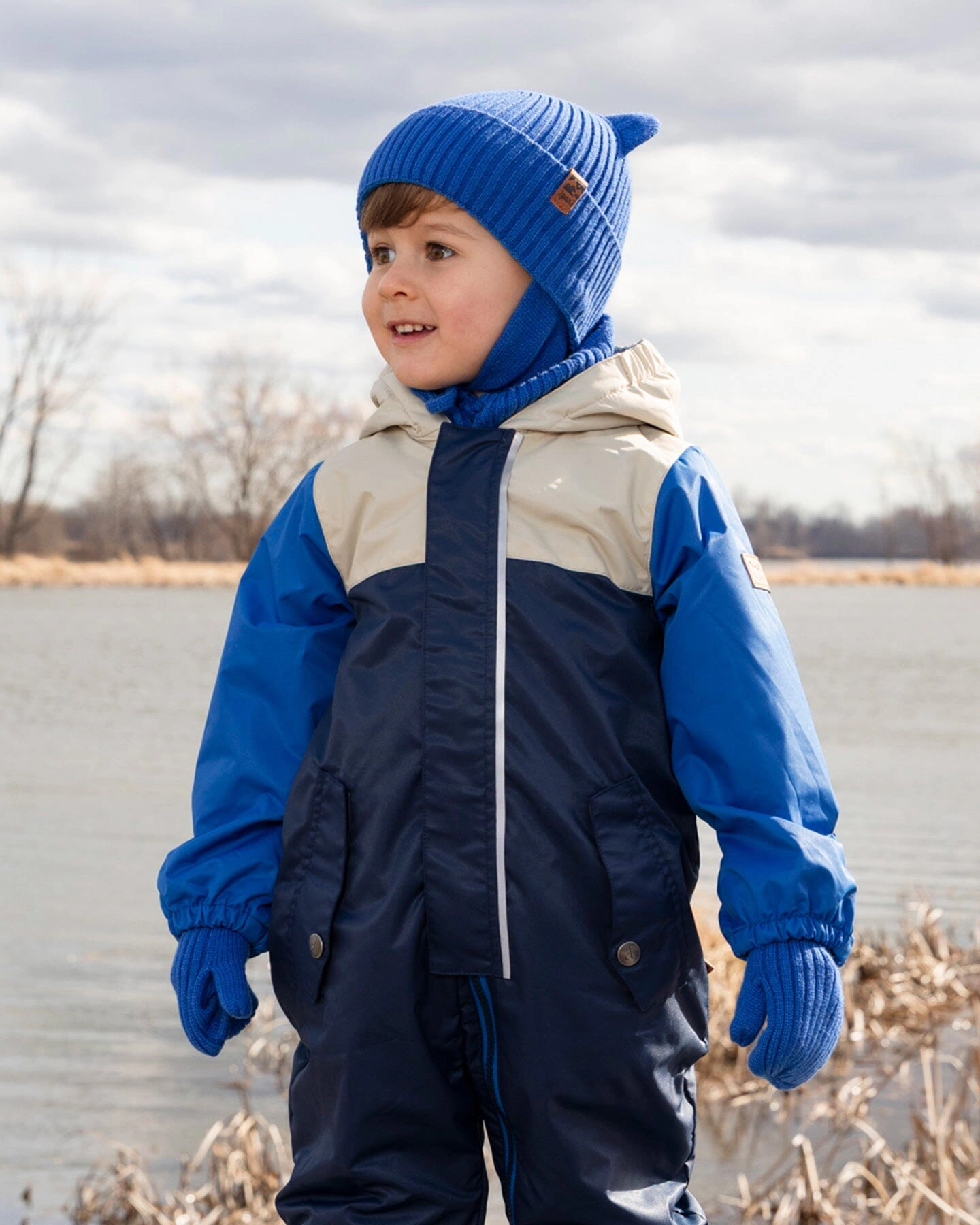 Deux par Deux Boys Ribbed Knit Mittens 18-24m with Cord